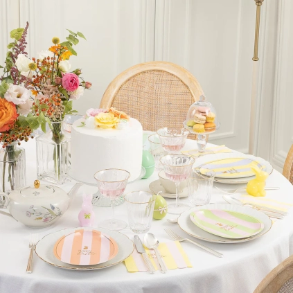 8 Piatti Sagomati Uovo "Happy Easter" Righe Pastello e Oro 22cm 8pz